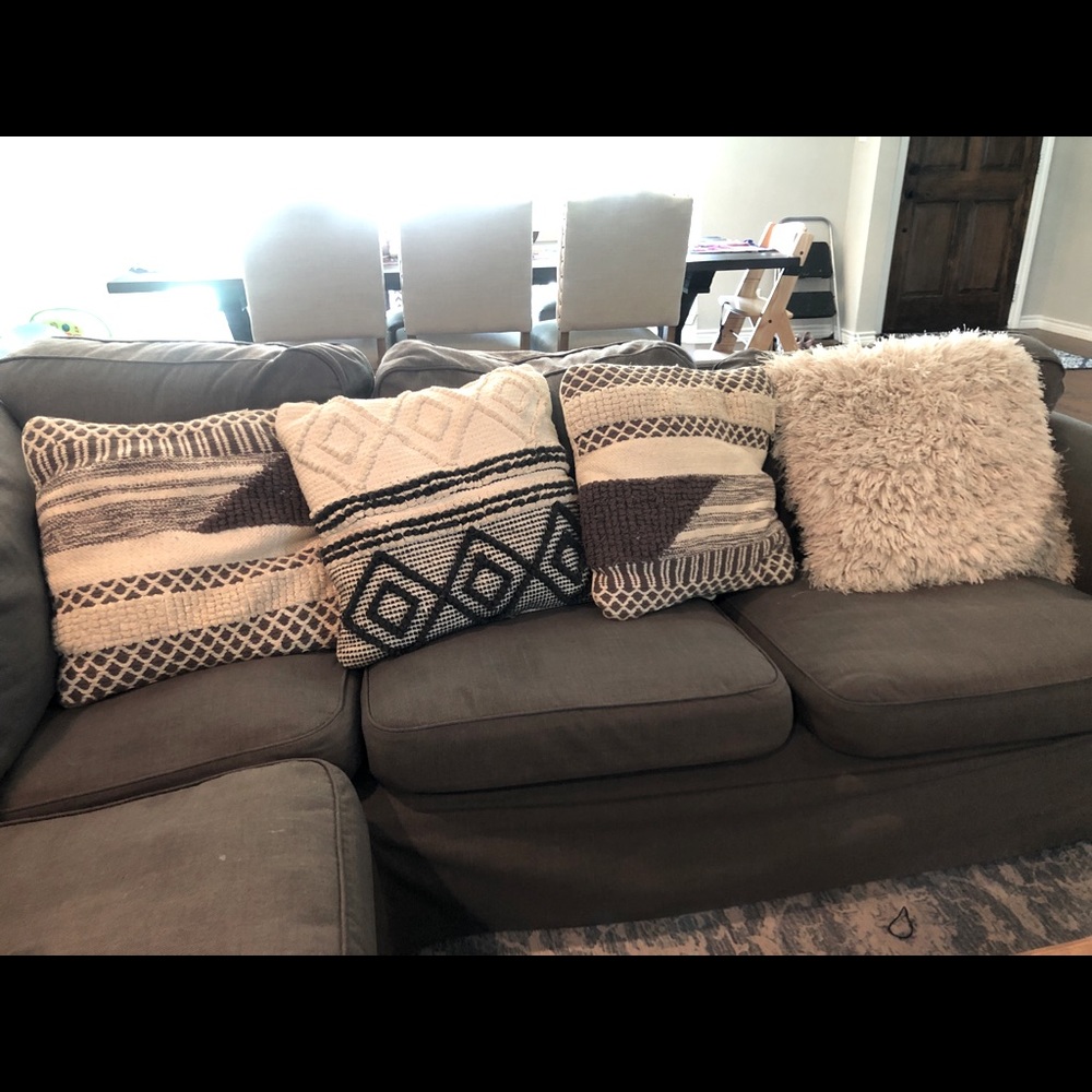 (4) Decorative Bohemian Throw Pillows